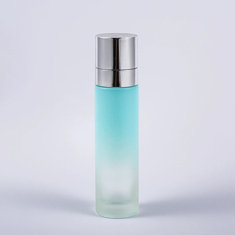 Boutèy losyon vè ak ponp